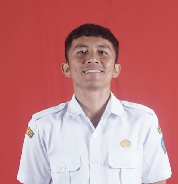 I Kadek Adi Wiranata,S.Pd